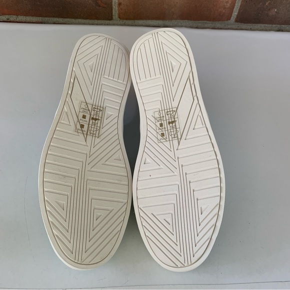 Cute To The Core Toast Print Lace Up Sneakers Women’s US 8 M - Picture 9 of 10